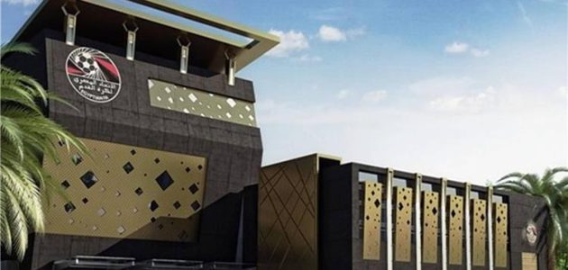 لجنة التظلمات تحدد موعد الاجتماع للنظر في طلب الأهلي بشأن عقوبة كهربا